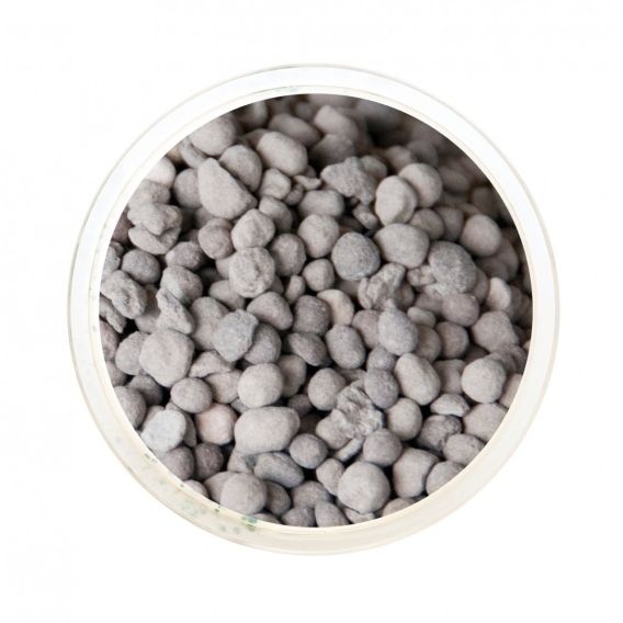 Farine de lave sous forme de granulés
